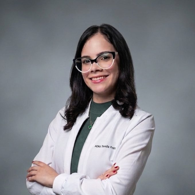 Dra. Elibeth Noce, Especialista en Anestesiología